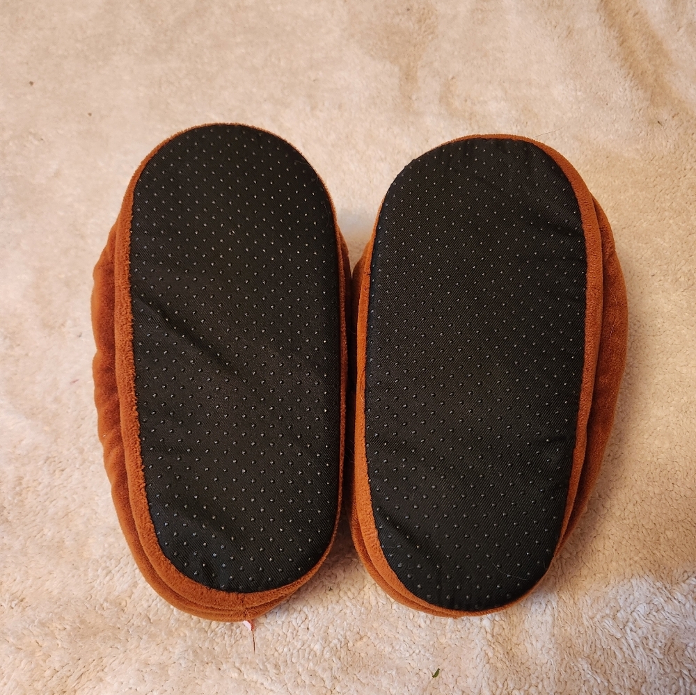 Brown Poo Emoji Slippers - Picture 3 of 4